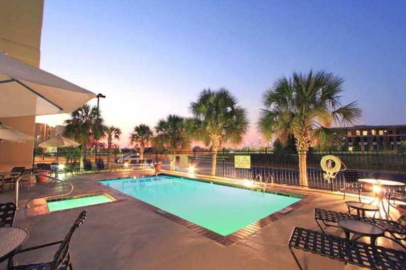 Hilton Garden Inn Baton Rouge Airport Buitenkant foto